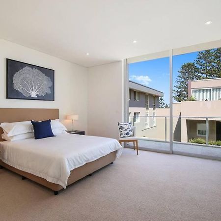 Beach And Ocean Front Penthouse With Wifi And Parking Apartment Entrance Exterior foto